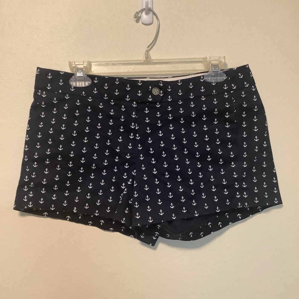 J crew stretch city fit size 8 navy blue anchor shorts trendy festival shorts